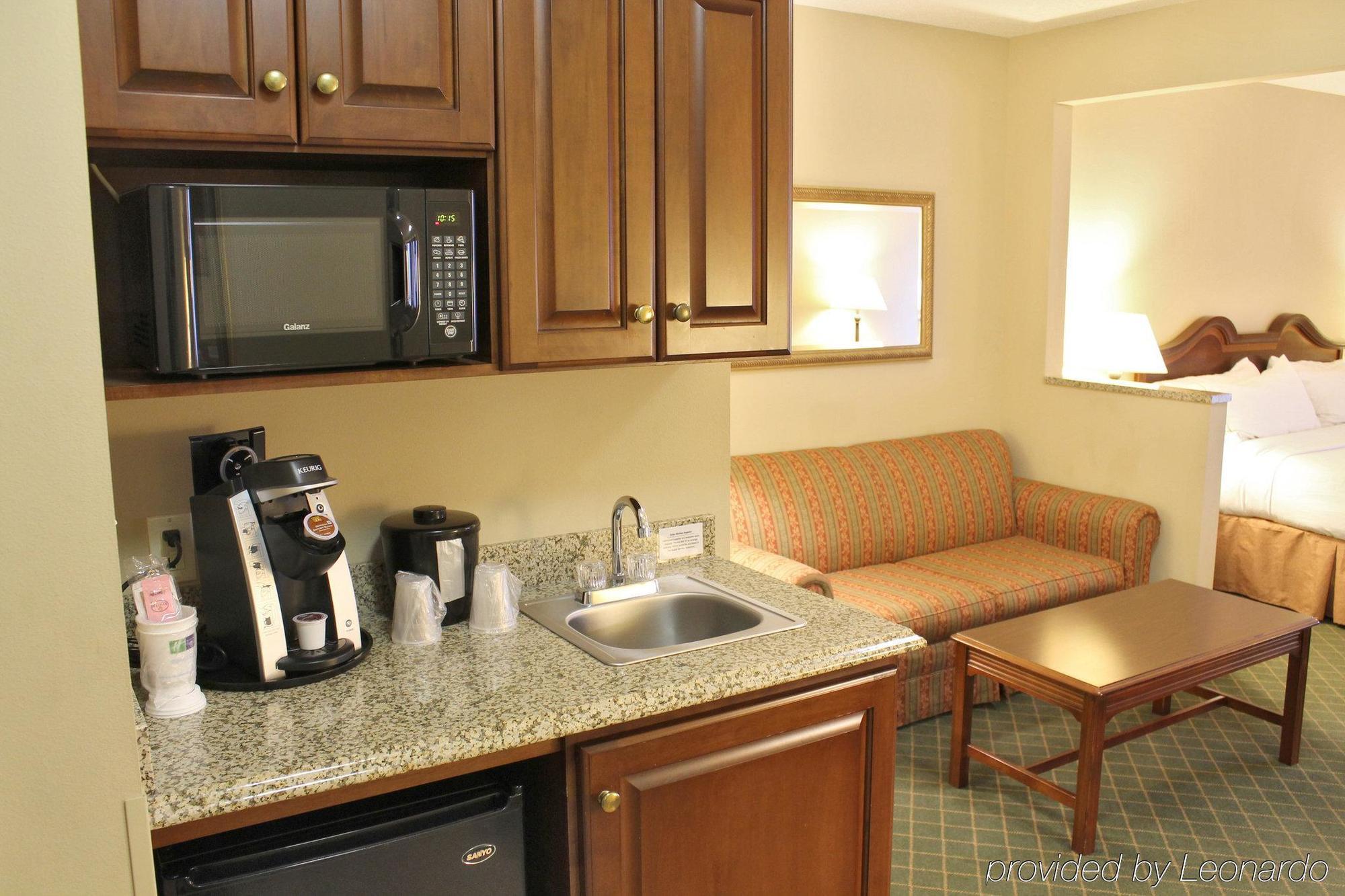 Holiday Inn Express Hotel & Suites Cape Girardeau I-55 By Ihg Экстерьер фото